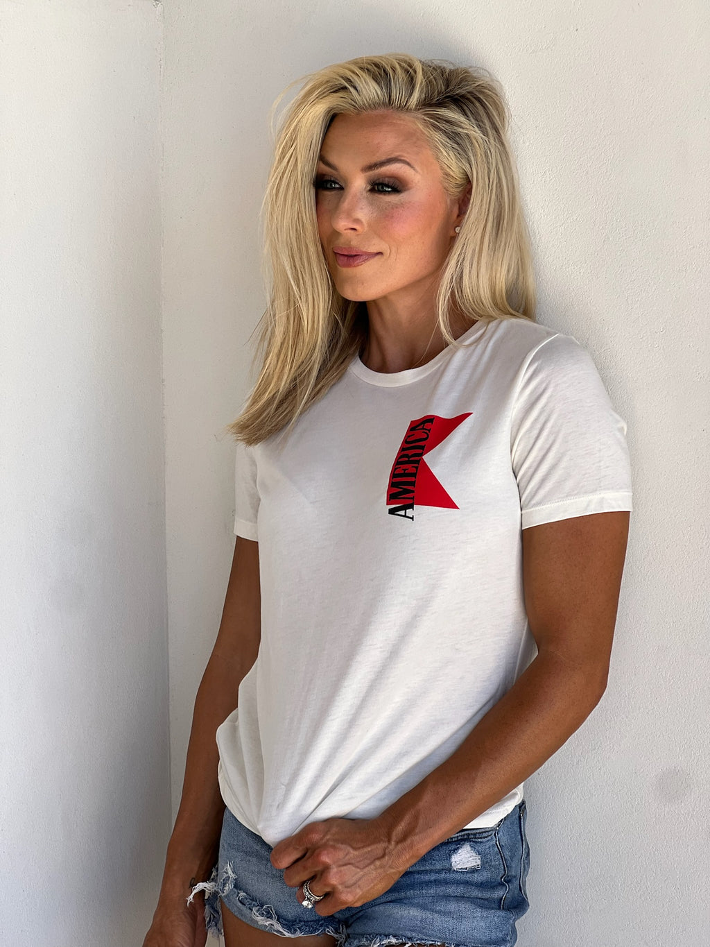 RELAXED TEE: AMERICA COWGIRL