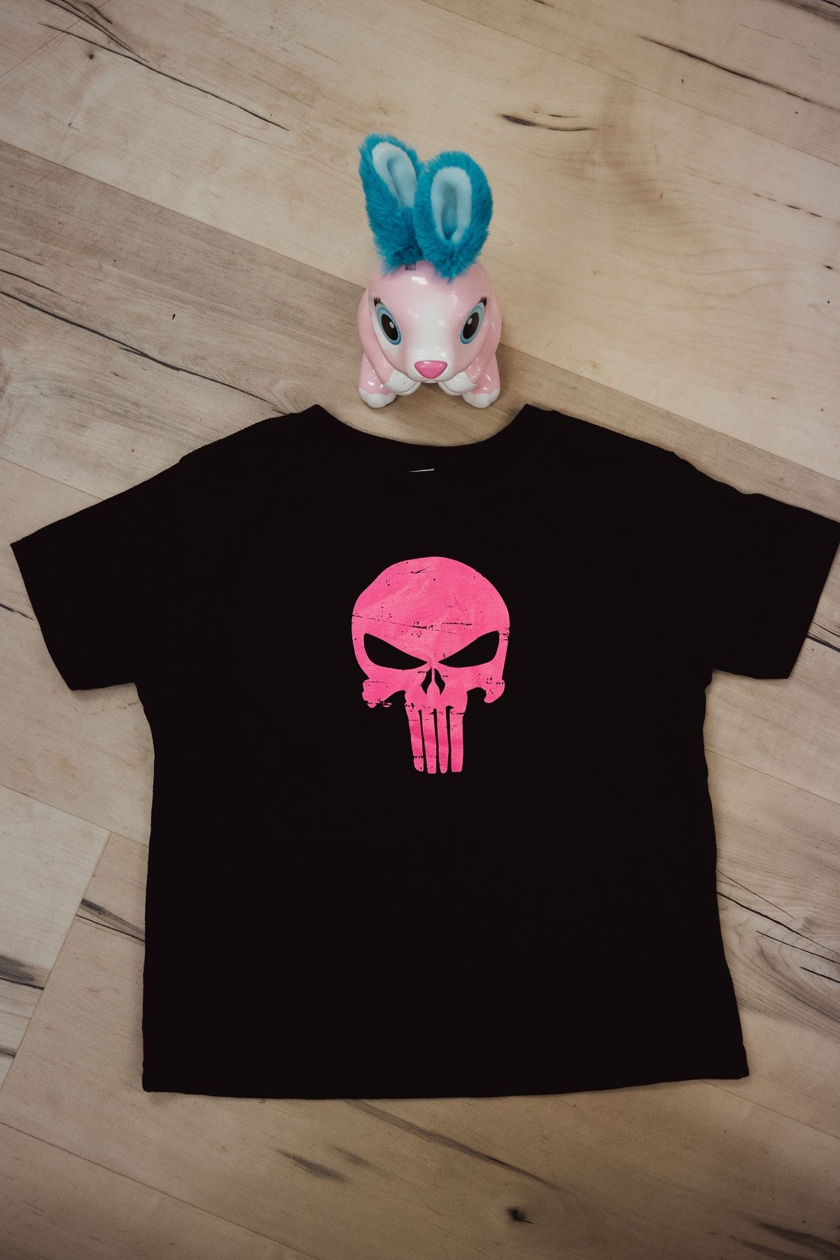 pink PUNISHER tee